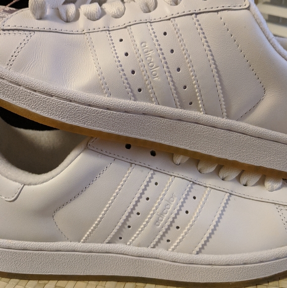 🆕 Adidas 2006 White Superstar Adicolor W6 NYC Sneakers 7.5 - Picture 11 of 16